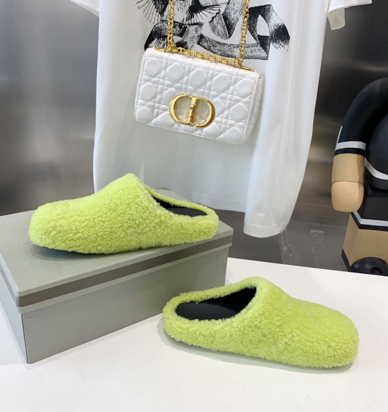 Other Slippers